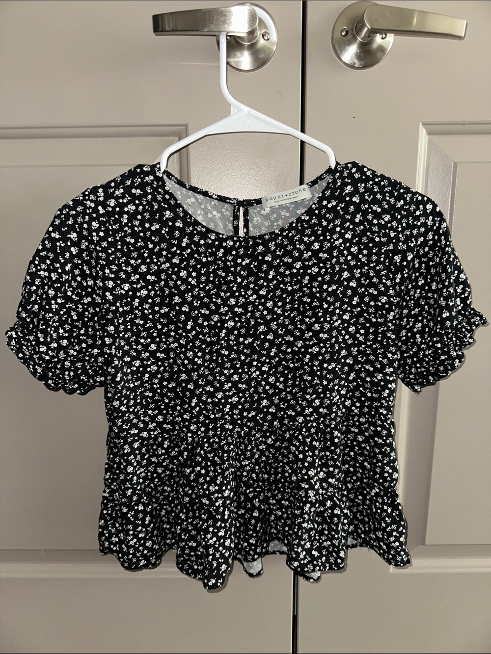 Paper Crane Black and White Floral Ruffle Peplum Top